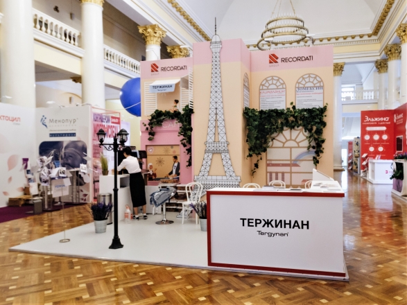 RECORDATI - изготовление выставочных стендов в Самаре и Новосибирске